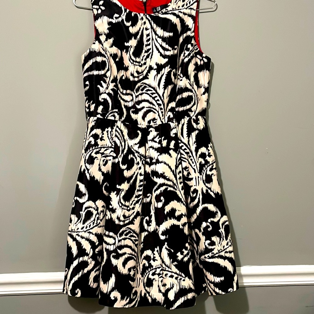 Leslie Fay dress size 8W like new mid length